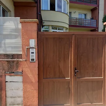 Shopping Apartment